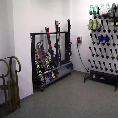 Buczynski Medical & 4*